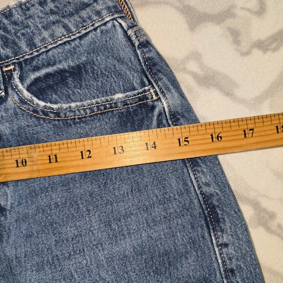 Hollister Ultra High-Rise Baggy Jeans Women's Size 000S w23S - Picture 6 of 10